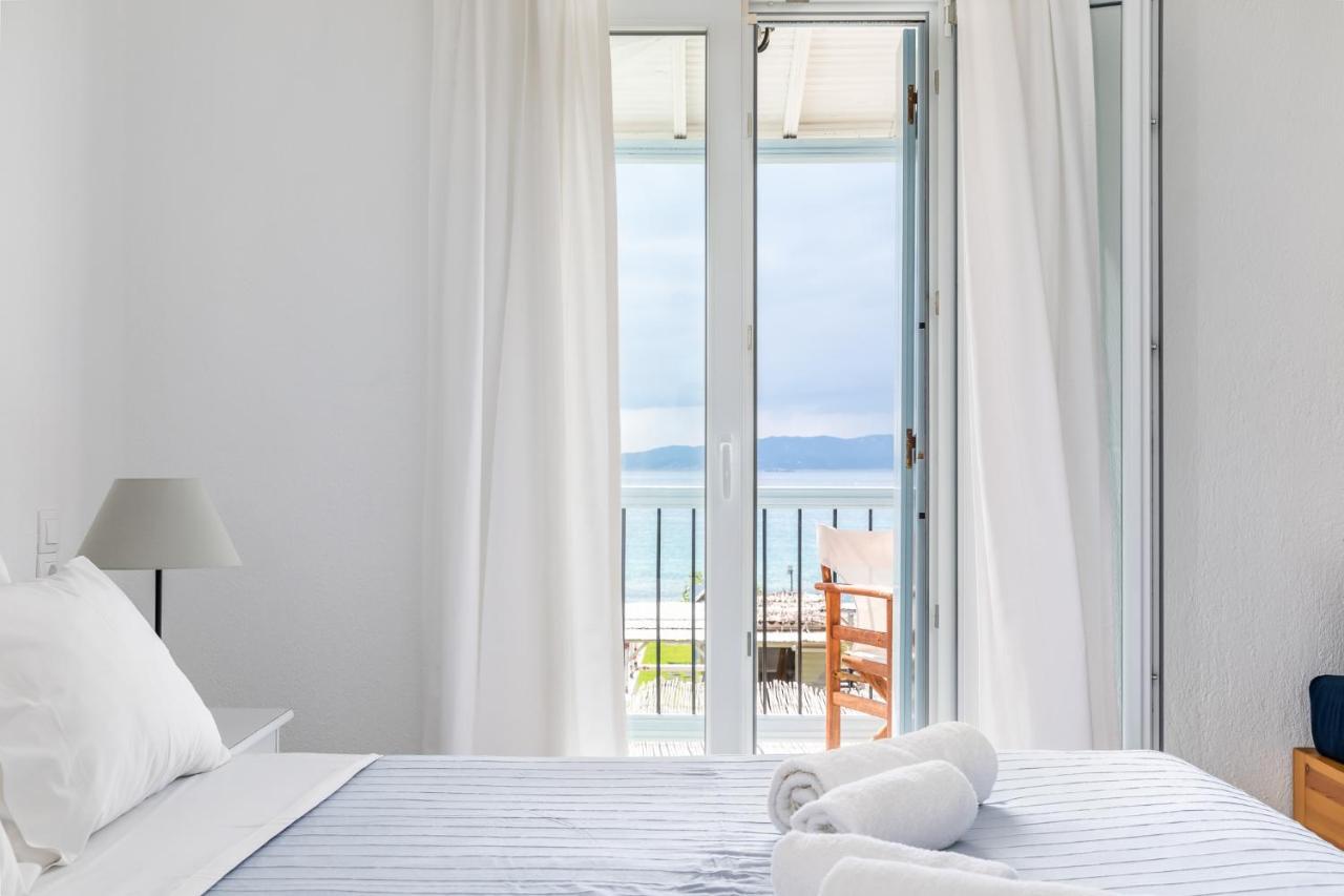 Milia Beach Apartments Paralia Milia Екстериор снимка